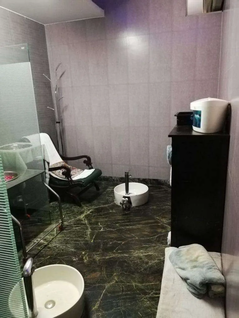 My Experience With Aroma Ceylon Premium Spa in Gurgaon 5 best spa lounge in gurgaon
