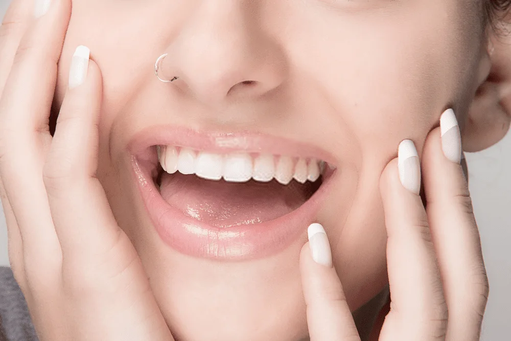 caratlane nose studs and rings