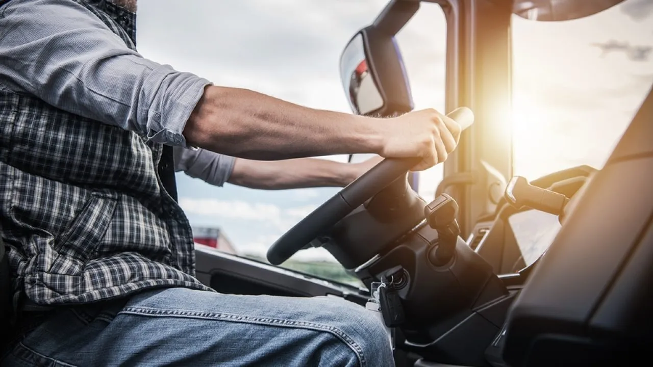 4 Ways To Make Money Without Working In An Office 4 driving 3